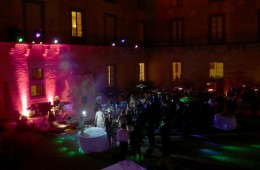 g_e_Castello_Courtyard_Music_Party
